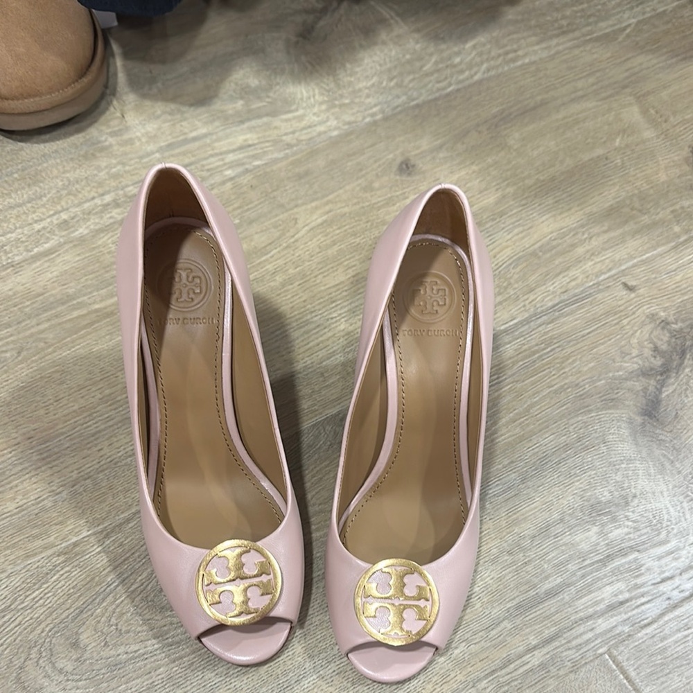 Tory Burch Pink Heels with Medallion Detail